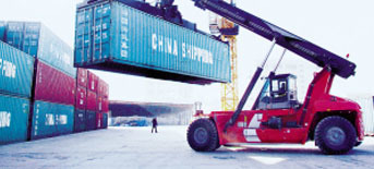 咸寧黃岡至八宿物流專(zhuān)線(xiàn)：武漢君威物流提供高效運(yùn)輸服務(wù)